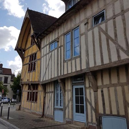 טרואה Maison Du Dauphin 1534 מראה חיצוני תמונה