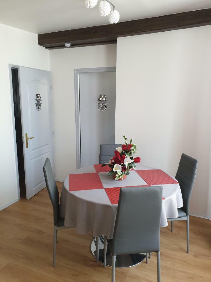 טרואה Maison Du Dauphin 1534 מראה חיצוני תמונה