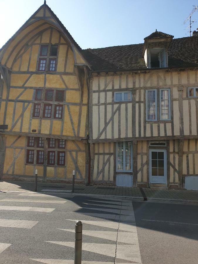 טרואה Maison Du Dauphin 1534 מראה חיצוני תמונה